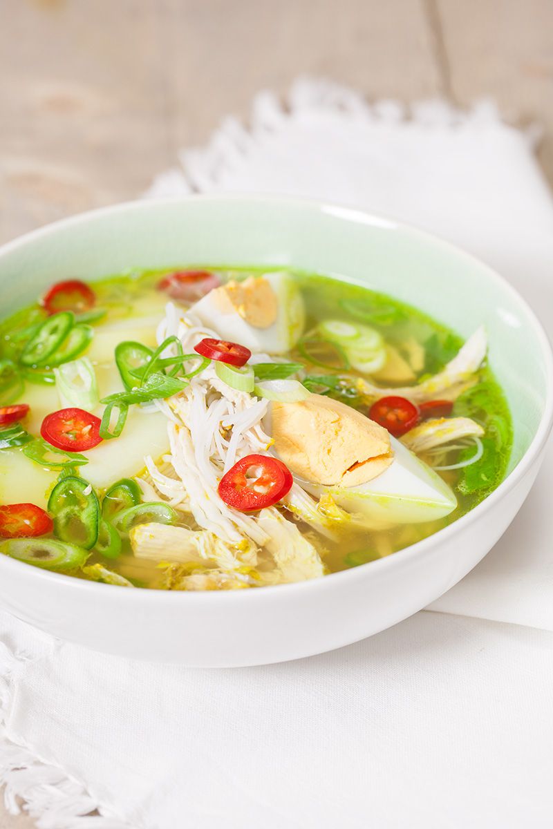 Malaysian chicken noodle soup - ohmydish.com