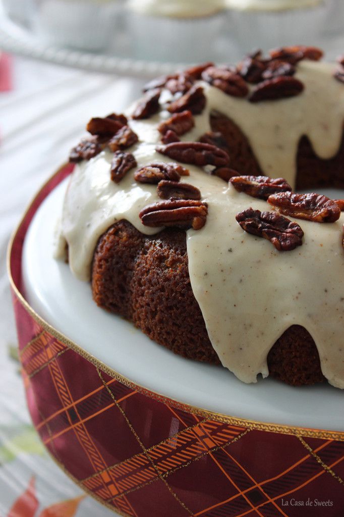 Pumpkin cake with brown butter frosting