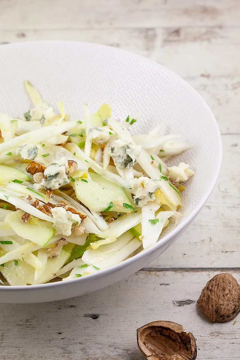 Blue cheese, walnut and chicory salad