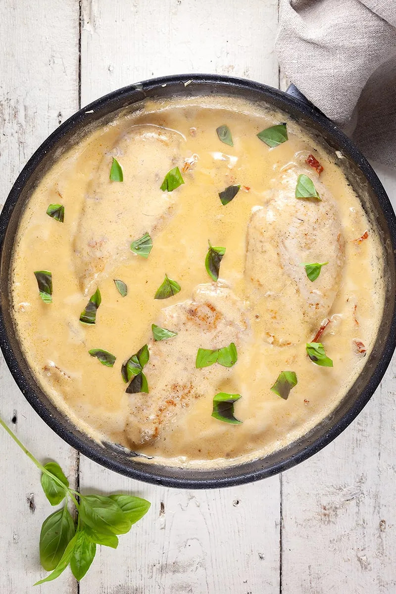 Creamy chicken with sundried tomatoes