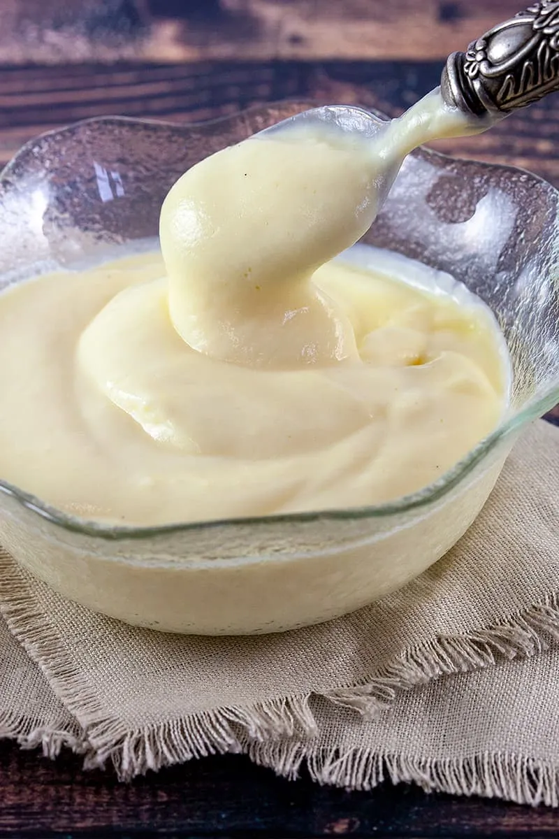 Homemade vanilla pudding