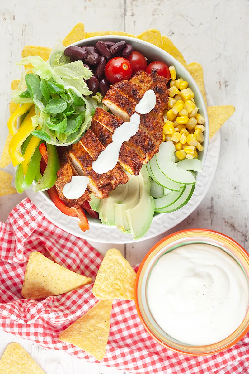 Mexican salad with chicken