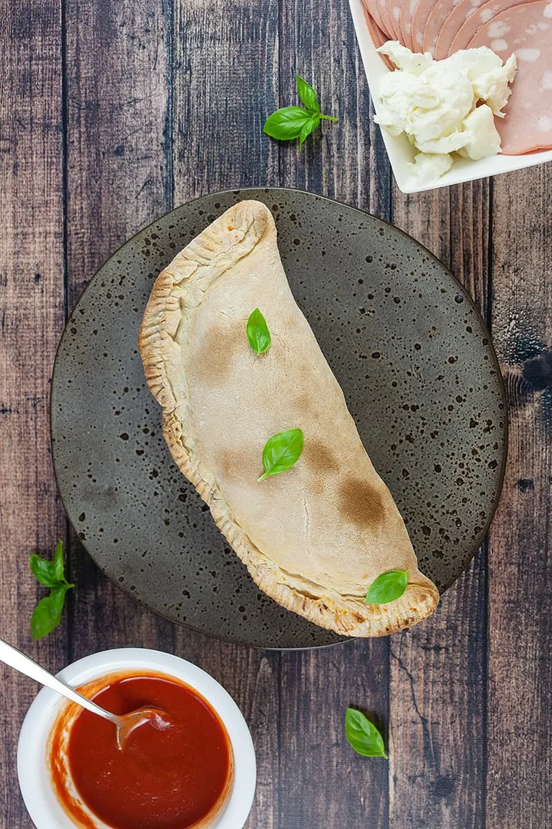 Pizza calzone