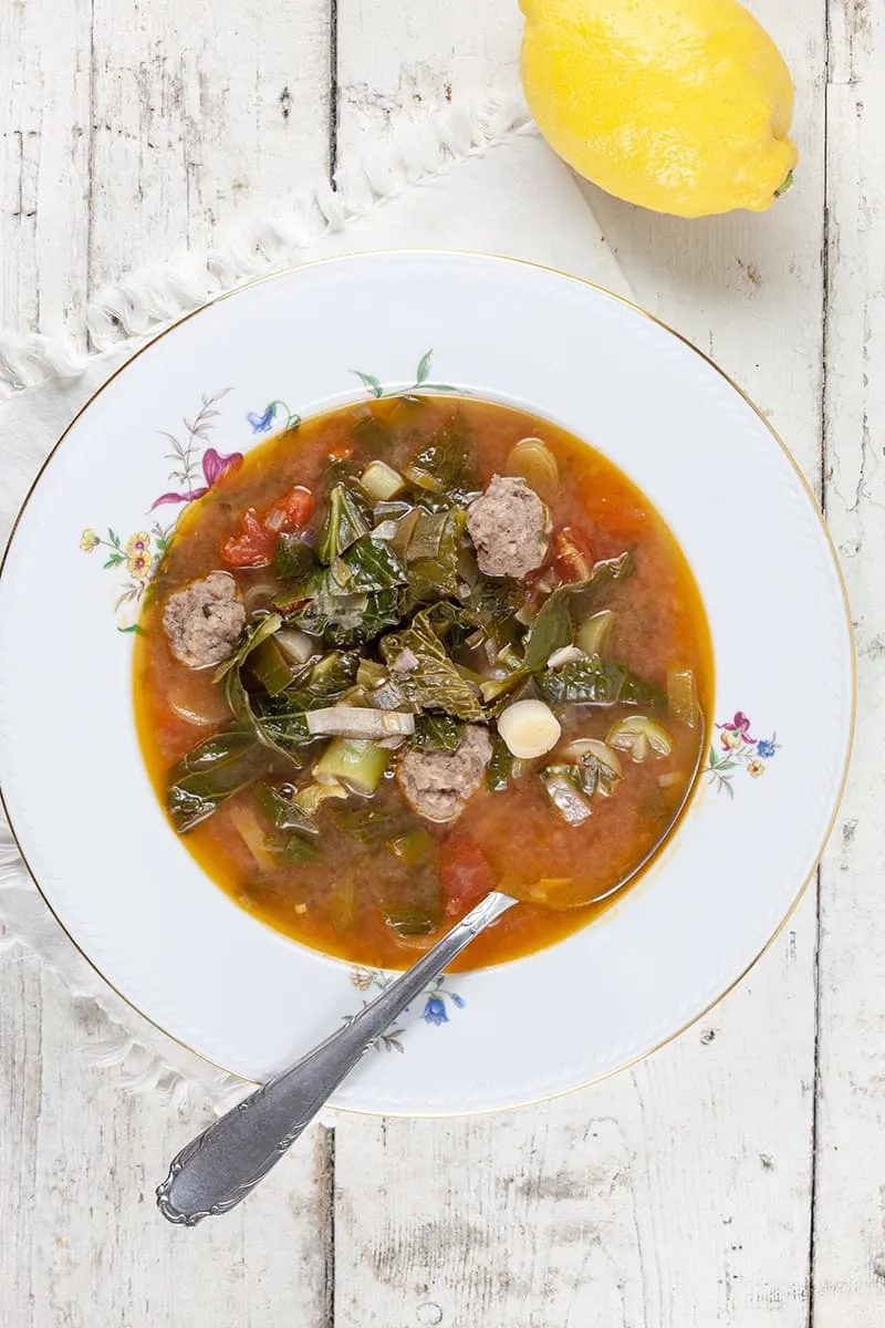 Savoy cabbage soup with meatballs