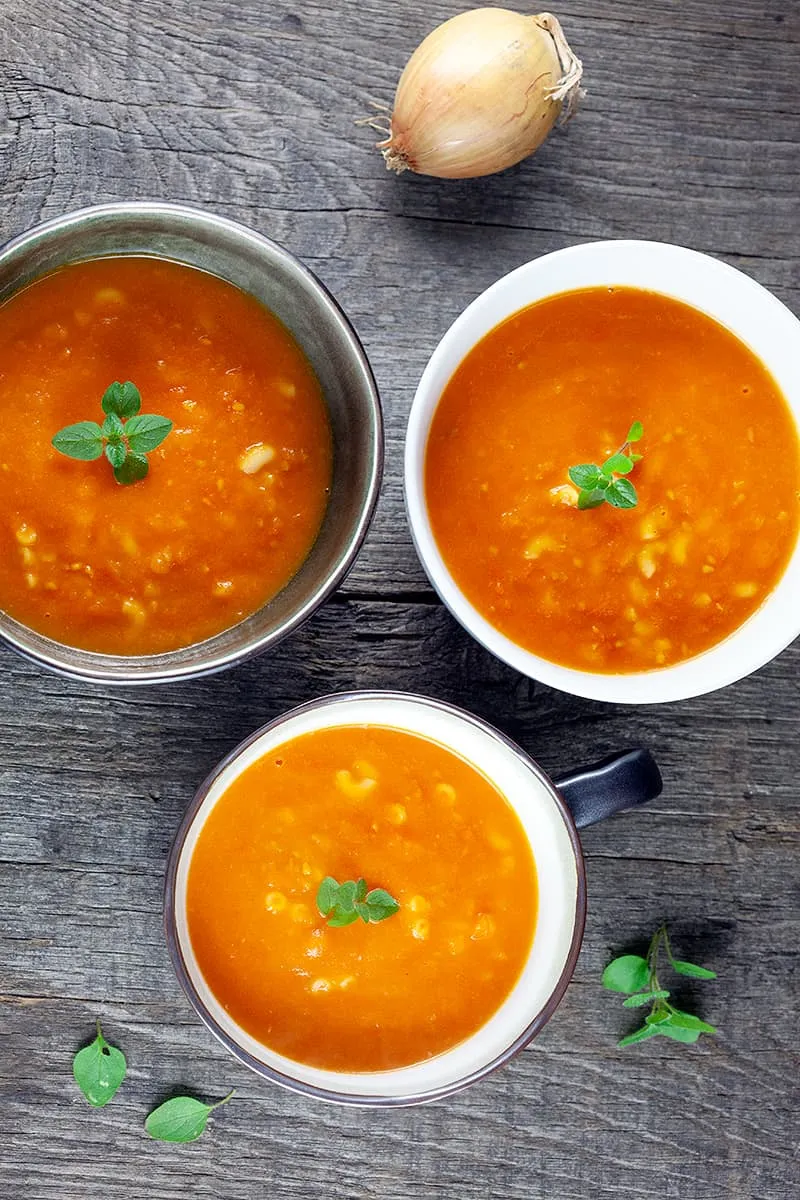 Slow cooker tomato soup