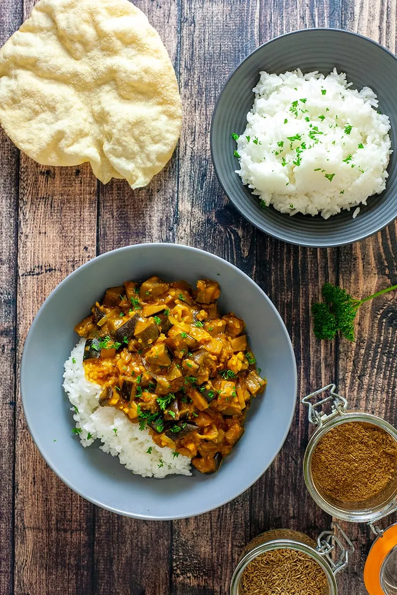 Aubergine (eggplant) curry