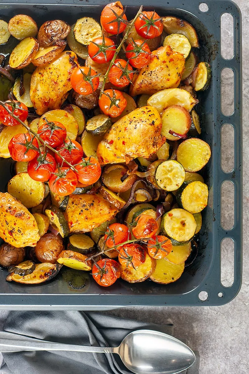 Chicken and courgette traybake