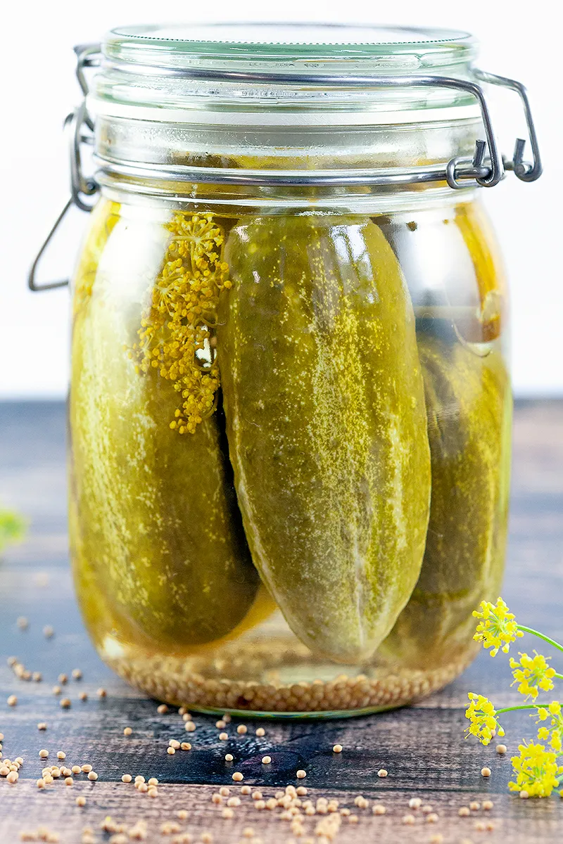 Gherkins (pickled cucumbers or dill pickles)