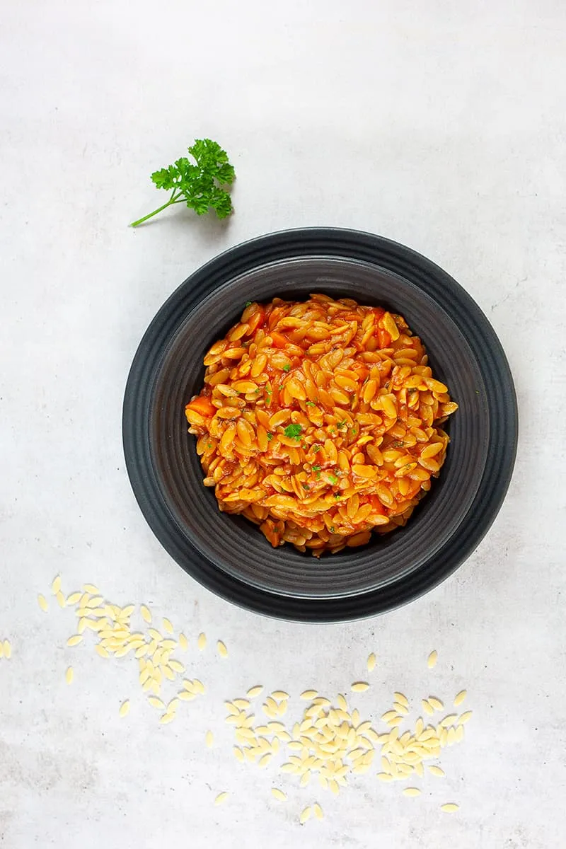 Greek orzo in tomato sauce