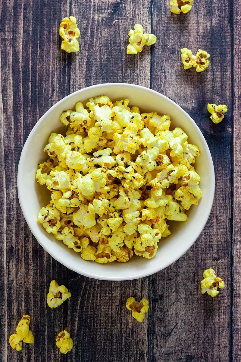 Homemade spicy popcorn
