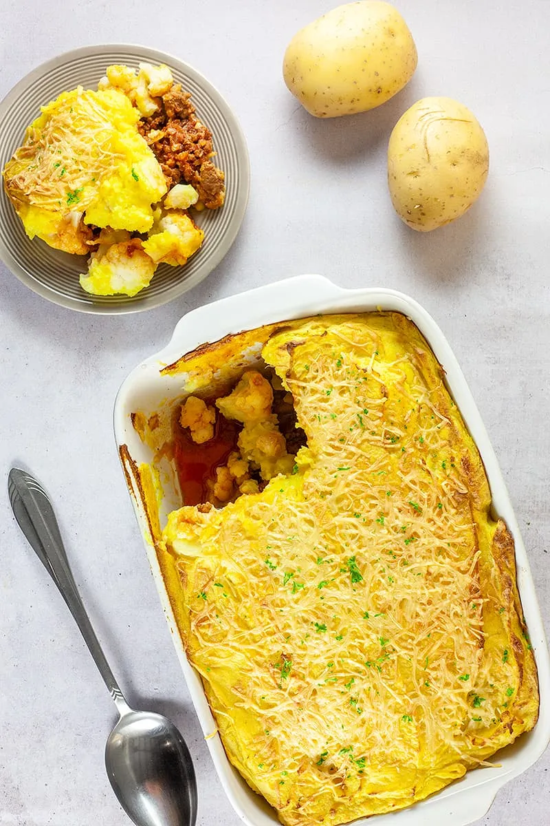 Mince and cauliflower bake