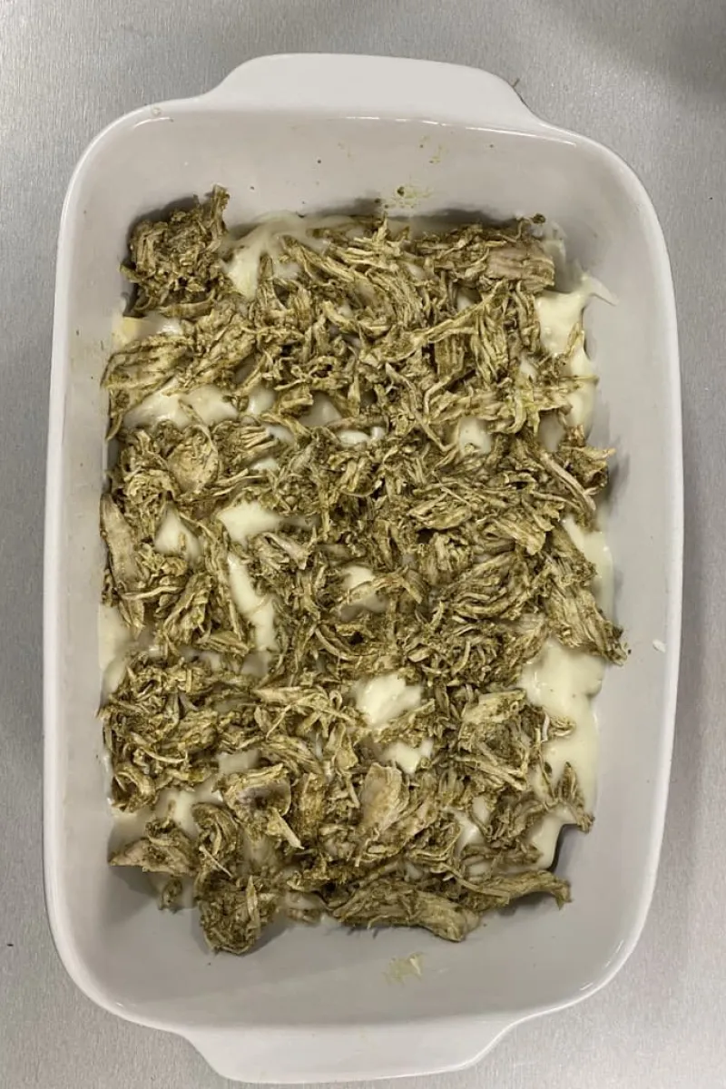 Mushroom and chicken pesto lasagne - step 4