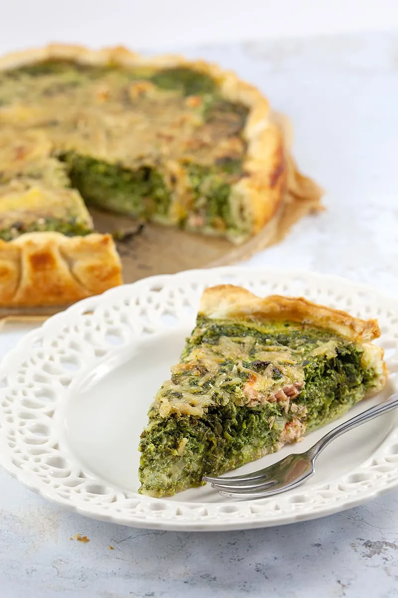 Salmon and spinach quiche
