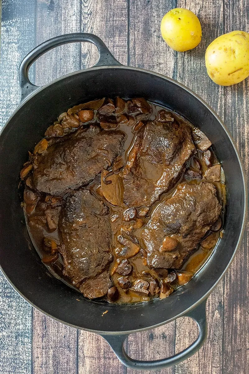 Stewed beef escalopes