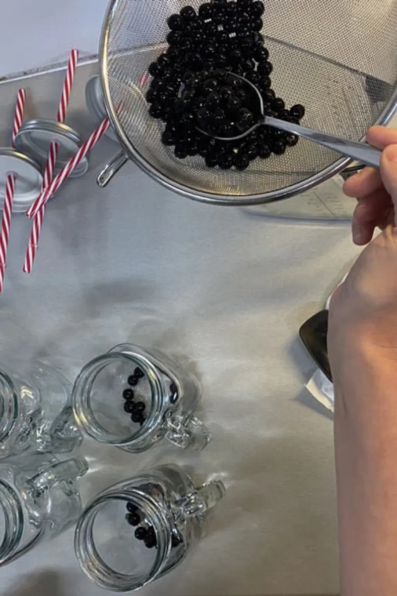 Black tapioca pearls for bubble tea