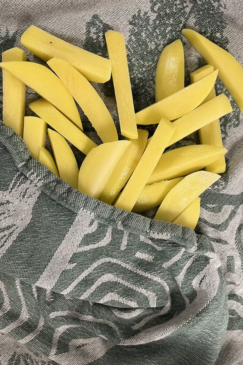 Homemade chips (fries) - step 4