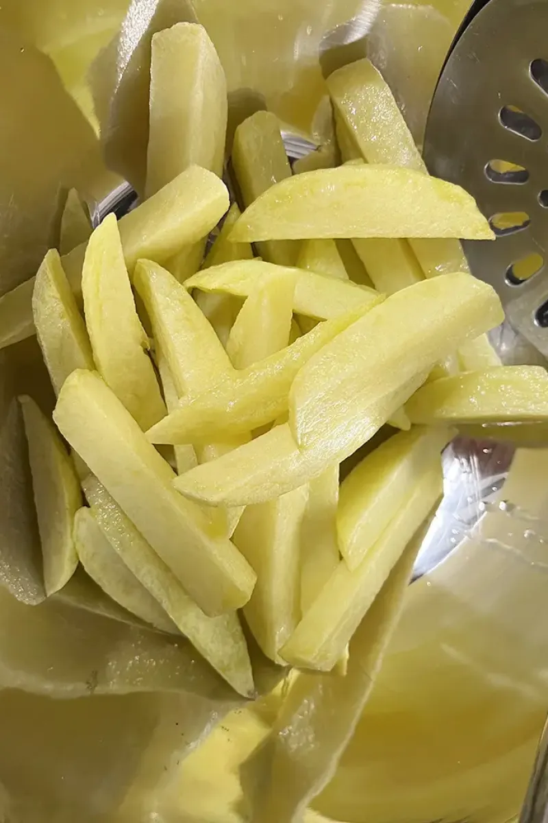 Homemade chips (fries) - step 5