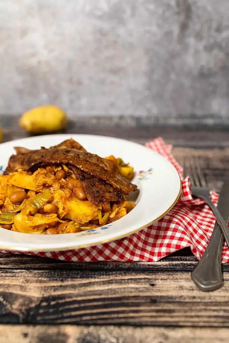 Dutch brown bean casserole