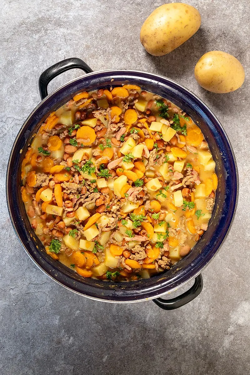 Dutch brown bean stew - delicious with potatoes and minced meat