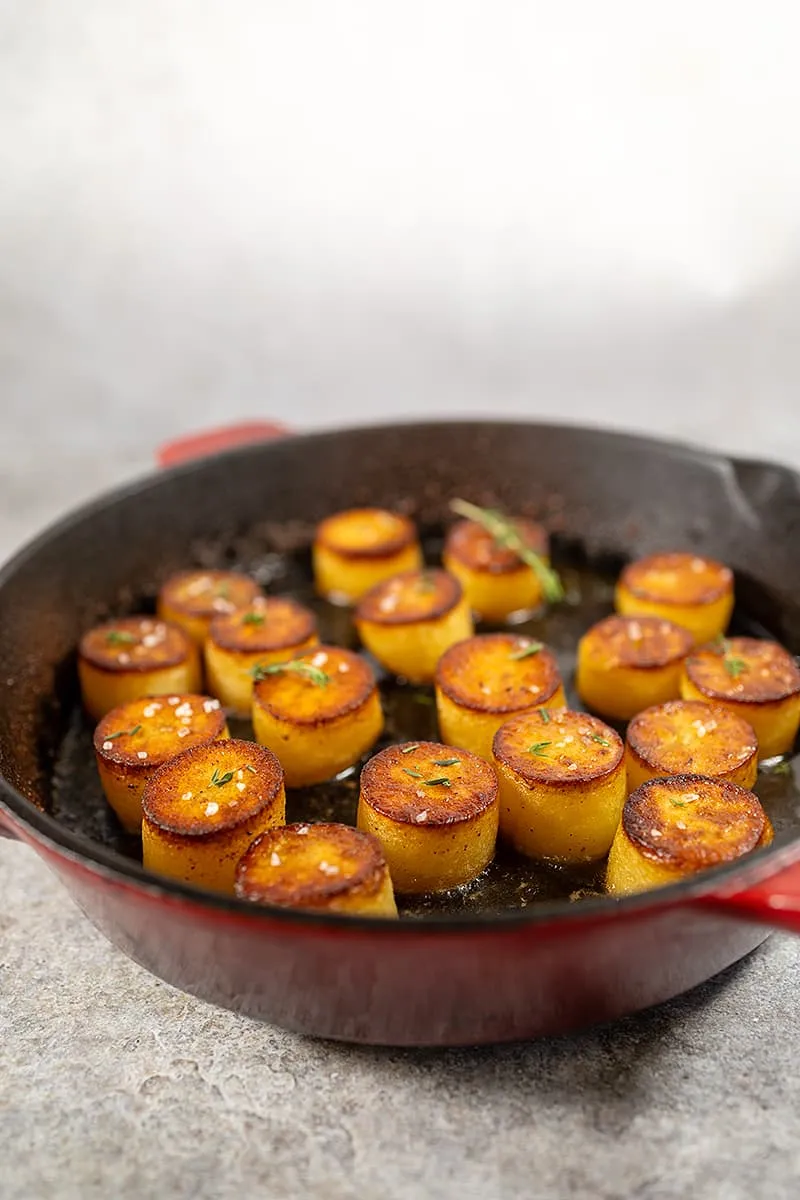 Fondant potatoes – crispy on the outside, soft like butter on the inside