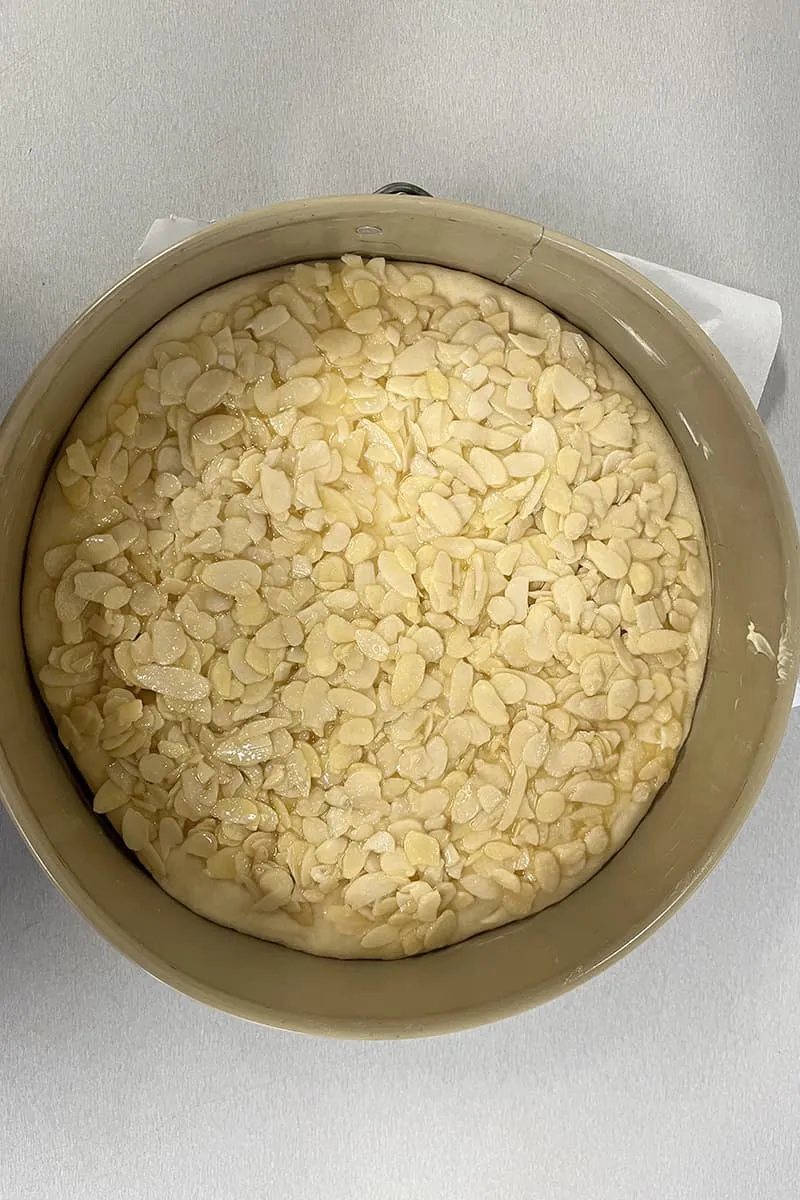 German Bee Sting Cake Preparation - step 3