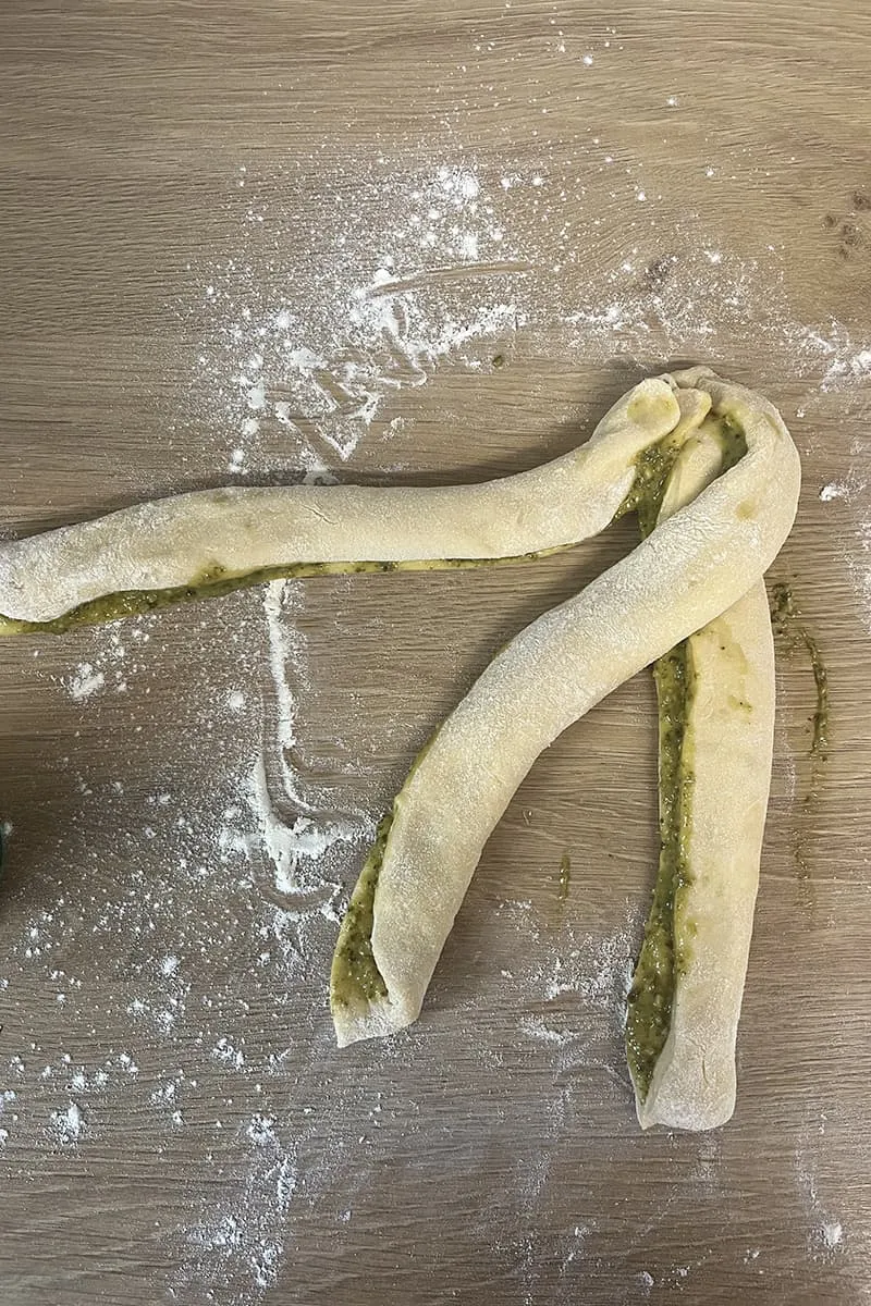 Pesto bread preparation - step 2