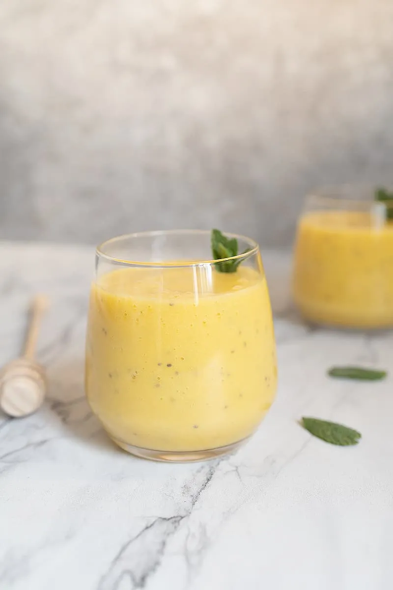 Mango smoothie - tropical smoothie