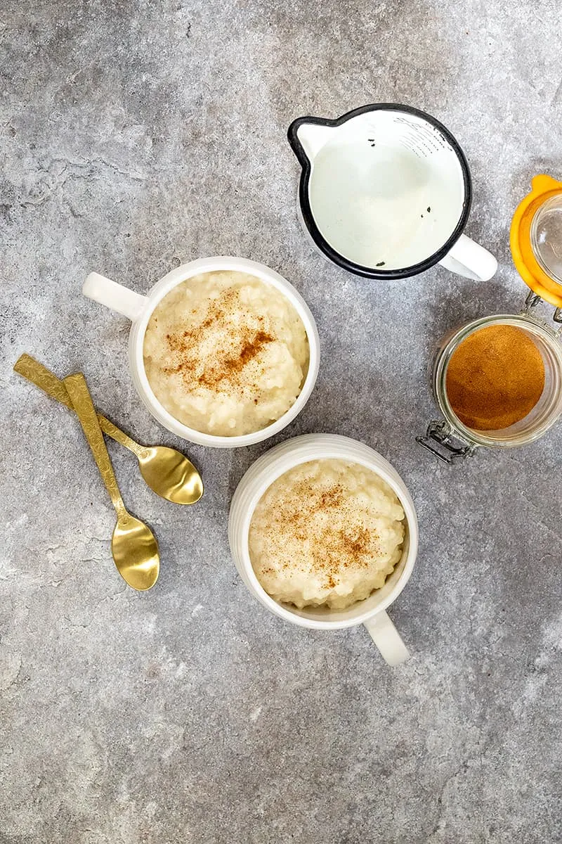 Old-fashioned rice pudding (deliciously creamy)