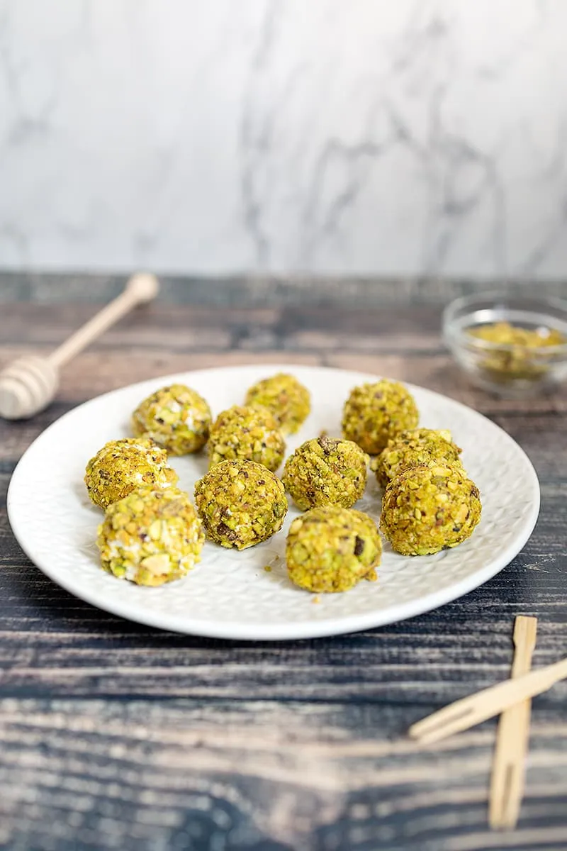 Pistachio goat cheese balls