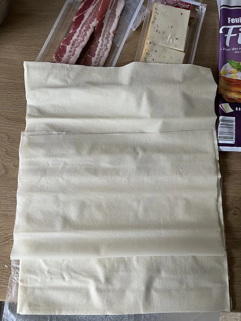 Raclette quiche preparation - step 1