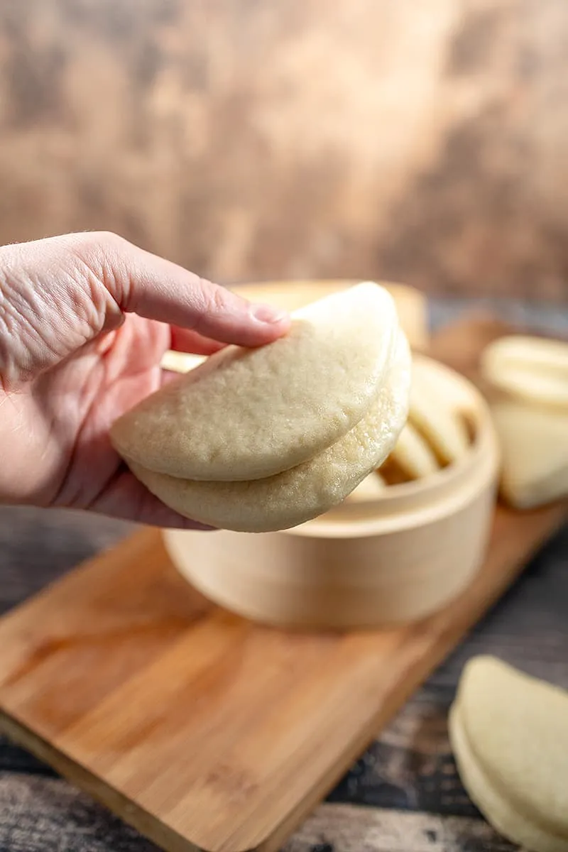 Steamed bao buns