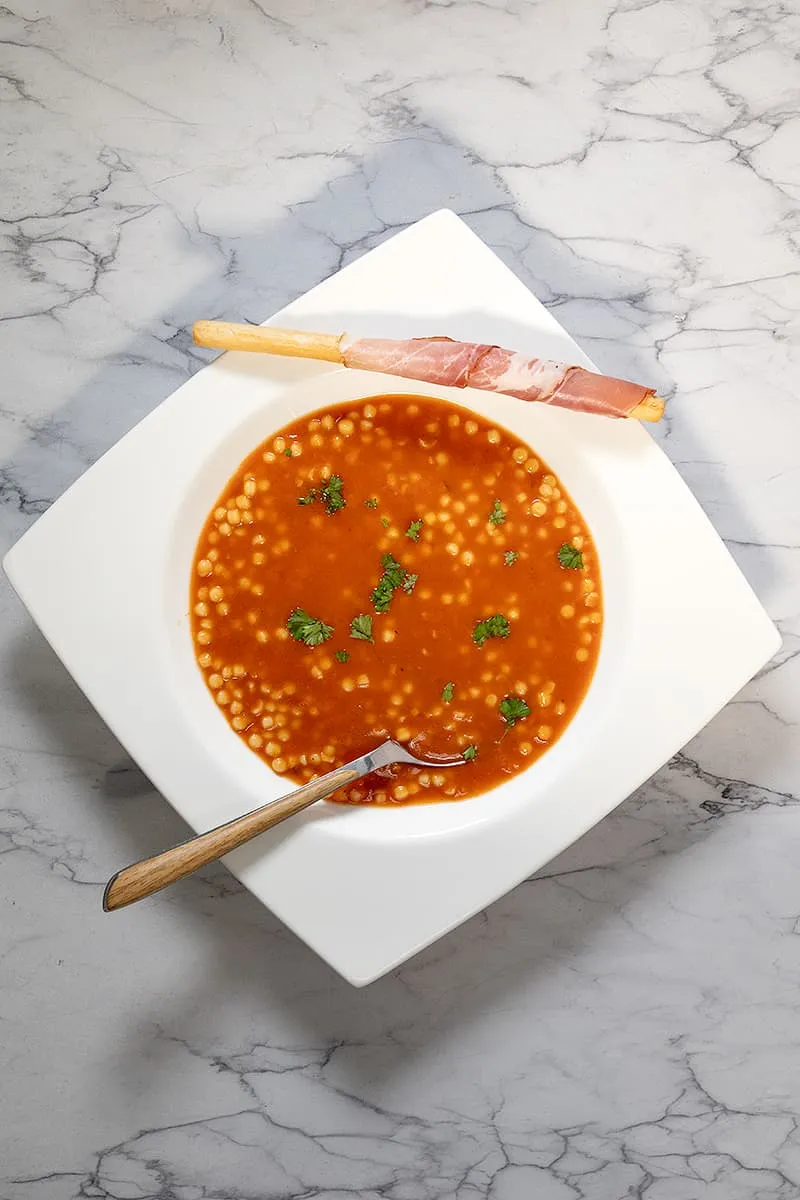 Tomato soup with pasta - easy Italian soup