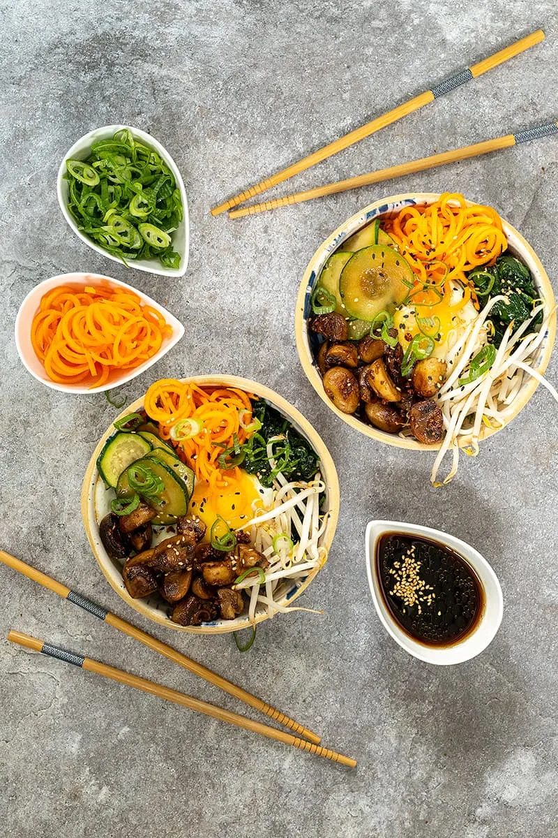 Vegetarian bibimbap with fried mushrooms