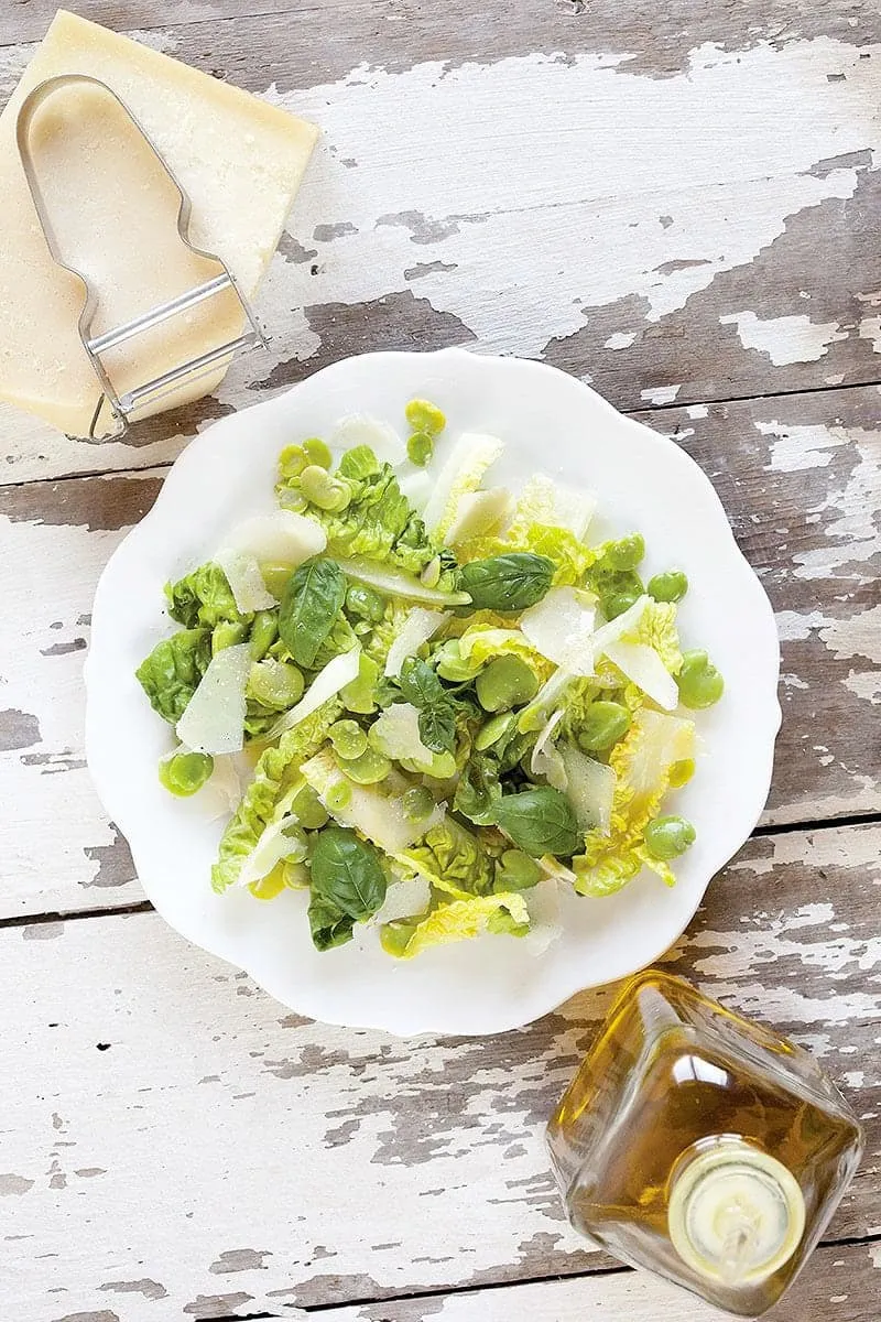 Broad beans salad