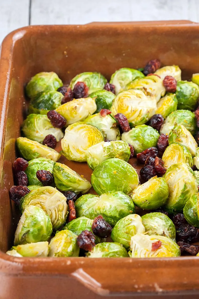 Oven-roasted Brussels sprouts with cranberries