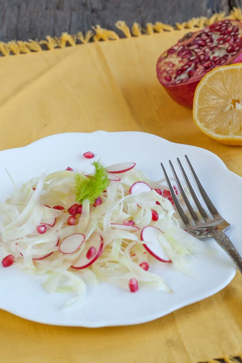 Fennel, pomegranate and radish salad