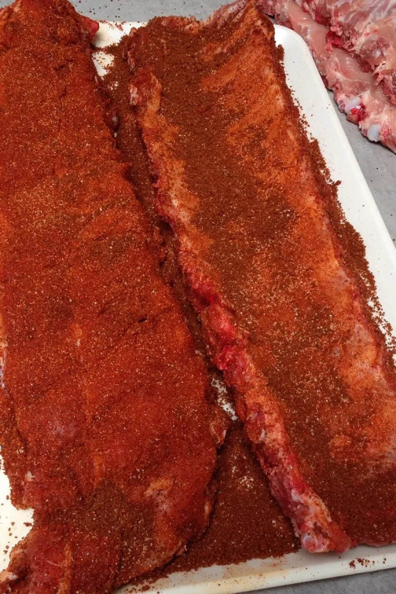 Spare ribs with dry rub