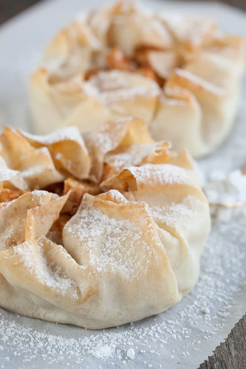 Mini apple pies