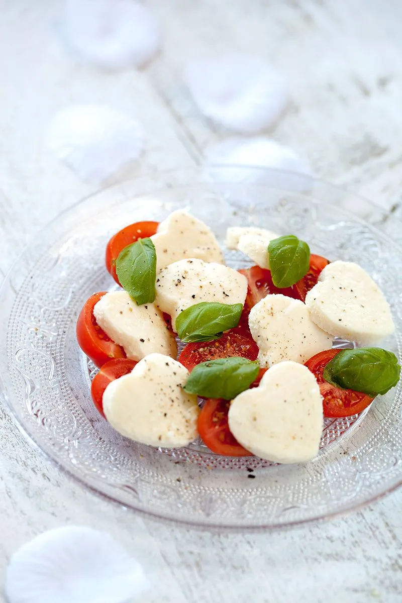 Classic insalata caprese