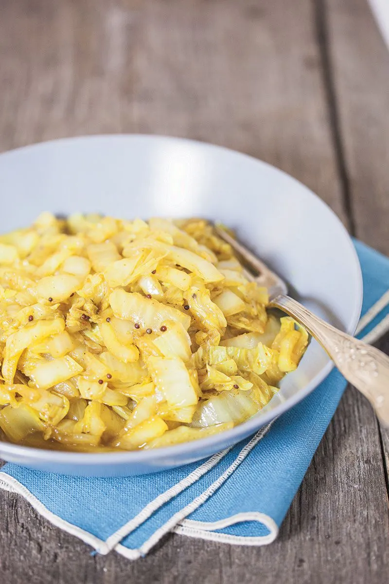 Spicy cabbage masala