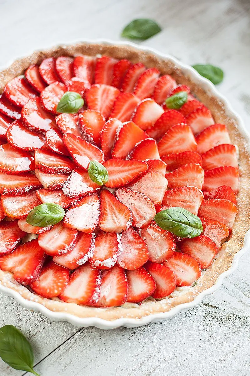 Strawberry and basil pie