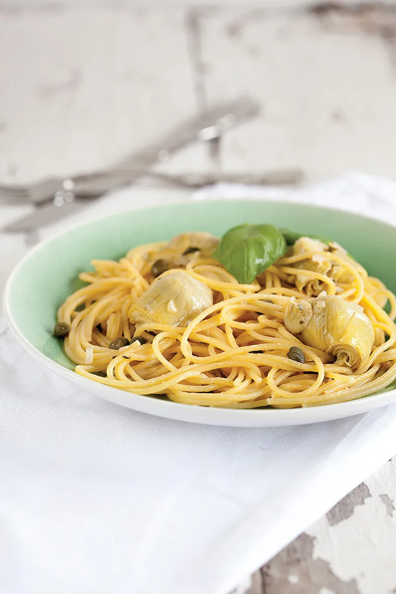 Lemon butter pasta with artichokes