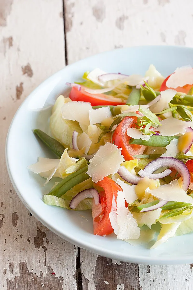 Green bean and tarragon salad