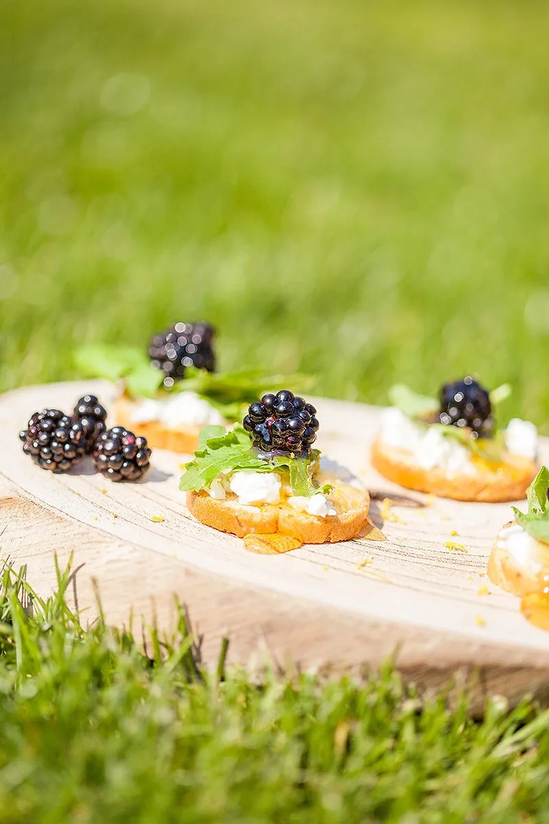 Wild blackberry crostini with goat cheese