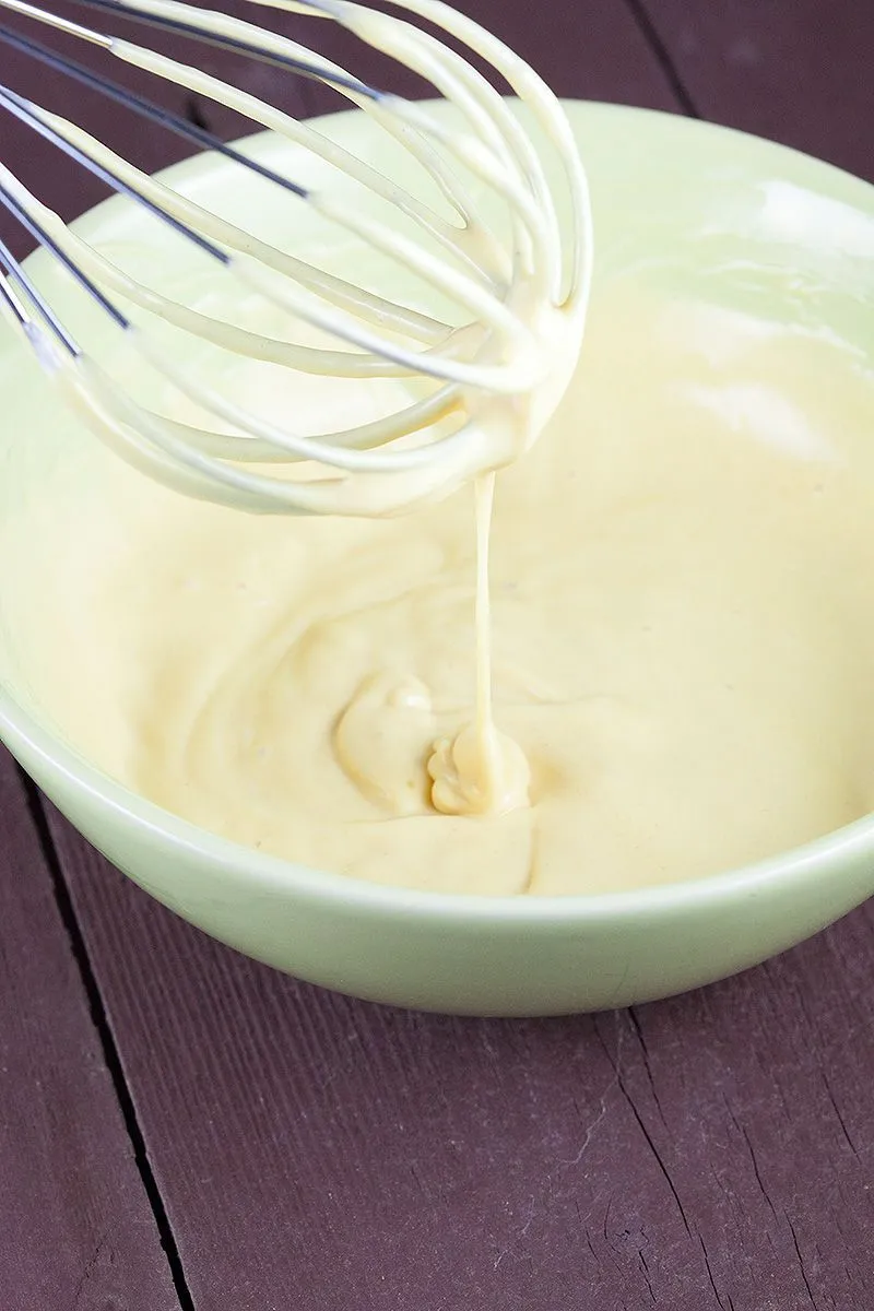 Home-made honey mustard sauce