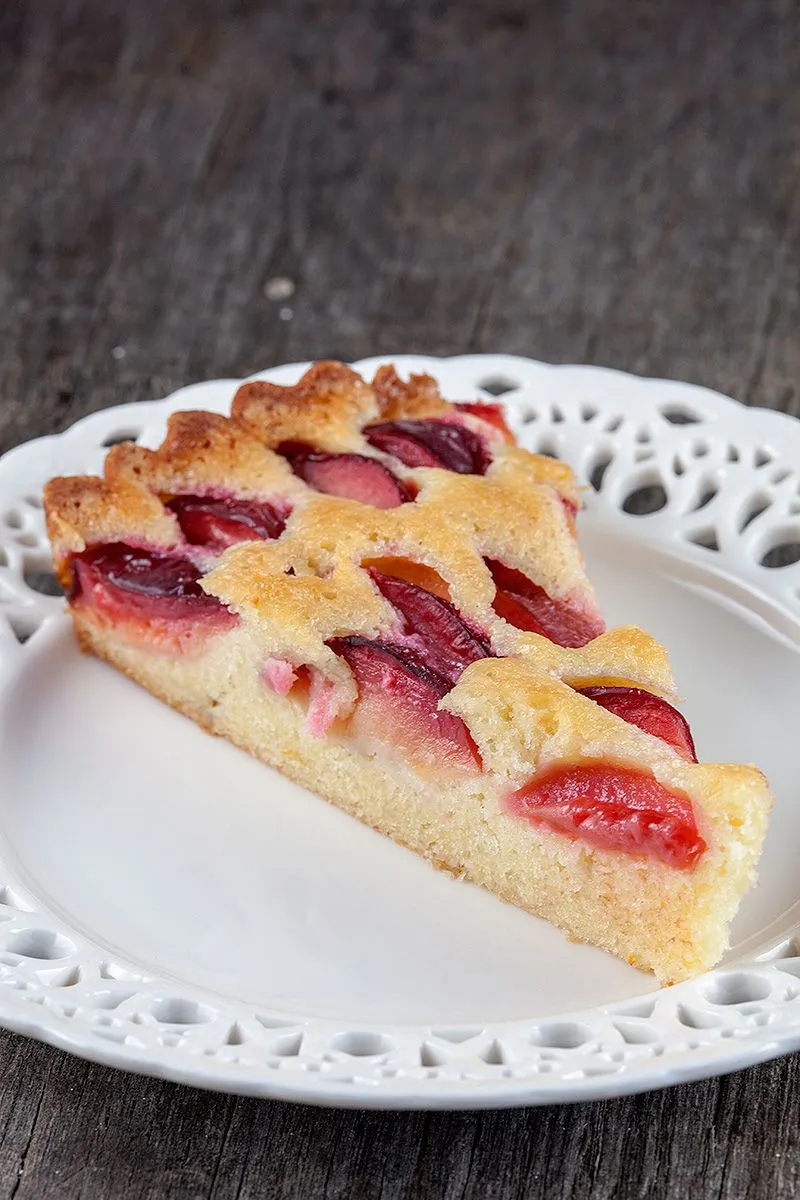 Plum tart