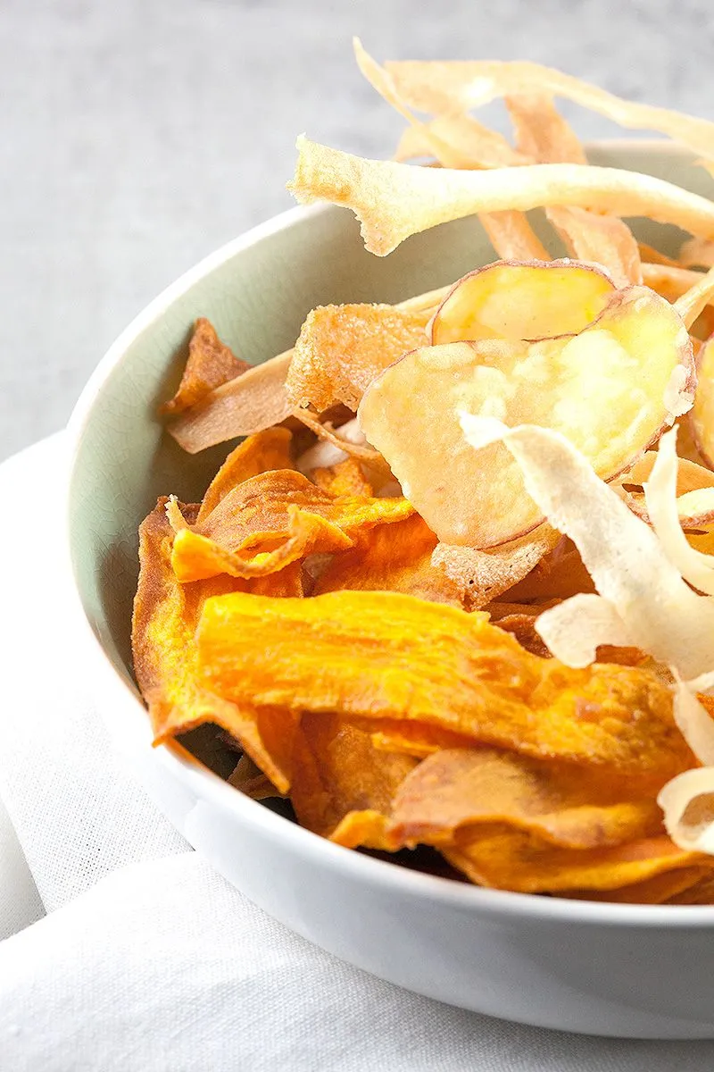 Baked vegetable crisps
