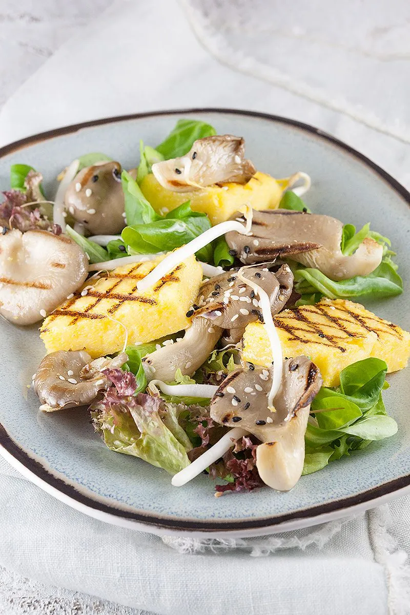Oyster mushrooms and polenta salad