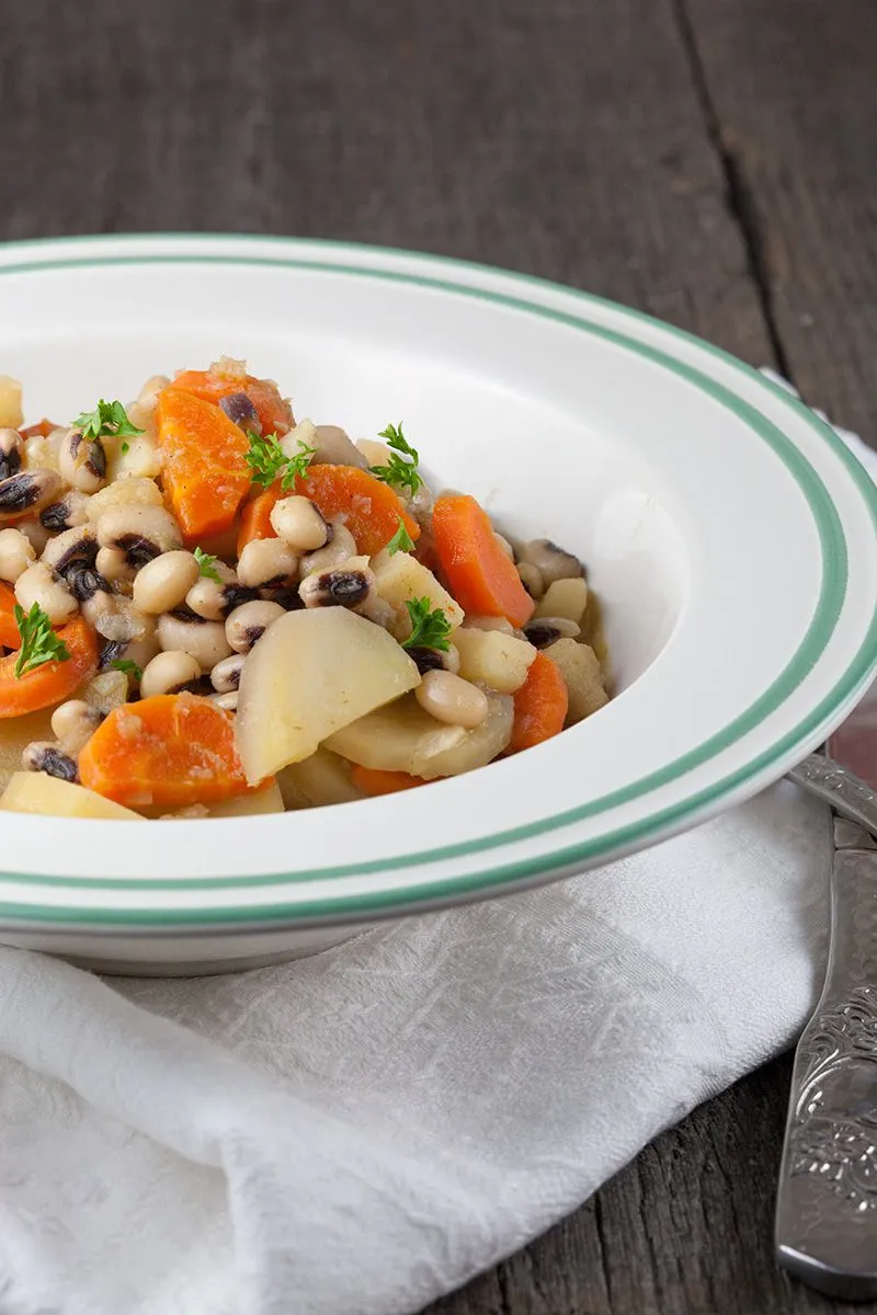 Vegetarian black-eyed pea stew