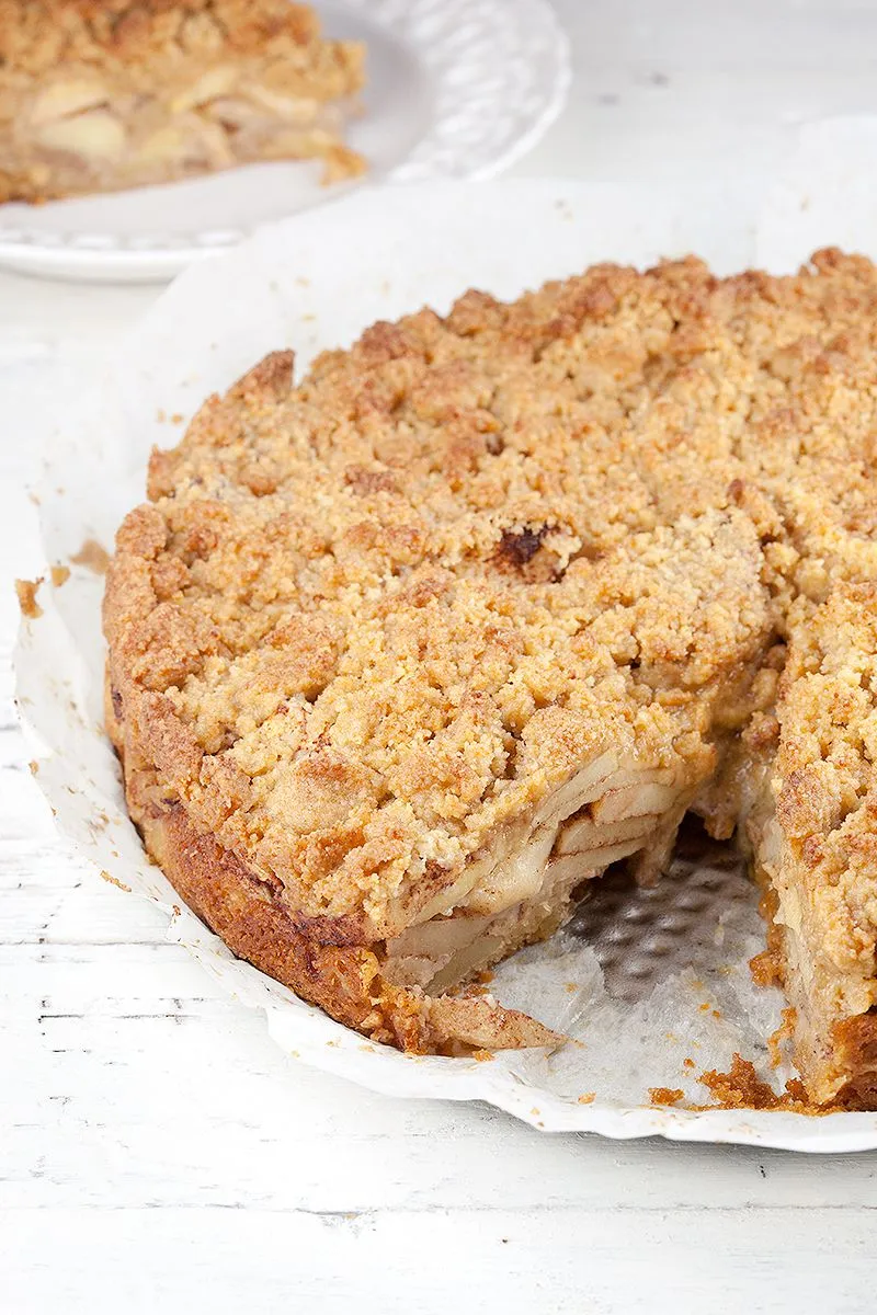 Apple crumble pie (diary + refined sugar free)
